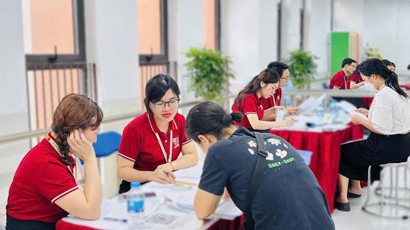 Hỗ trợ tối đa cho phụ huynh trong tuyển sinh đầu cấp