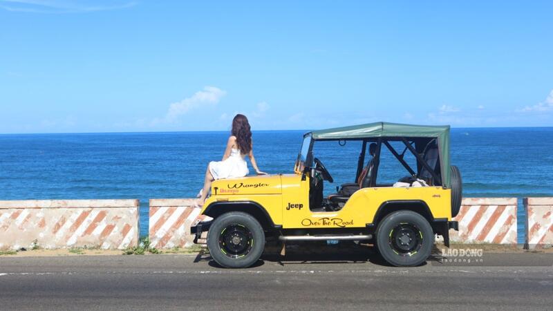 Khám phá cung đường ven biển Mũi Né trên xe jeep