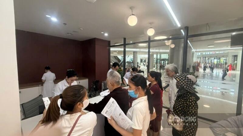 Bảo hiểm y tế 5 năm liên tục, tăng ngưỡng hưởng 100% lên 15,18 triệu đồng
