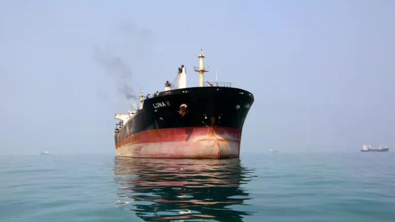 Iraq đổi hướng vận chuyển dầu, đưa tàu qua eo biển Hormuz