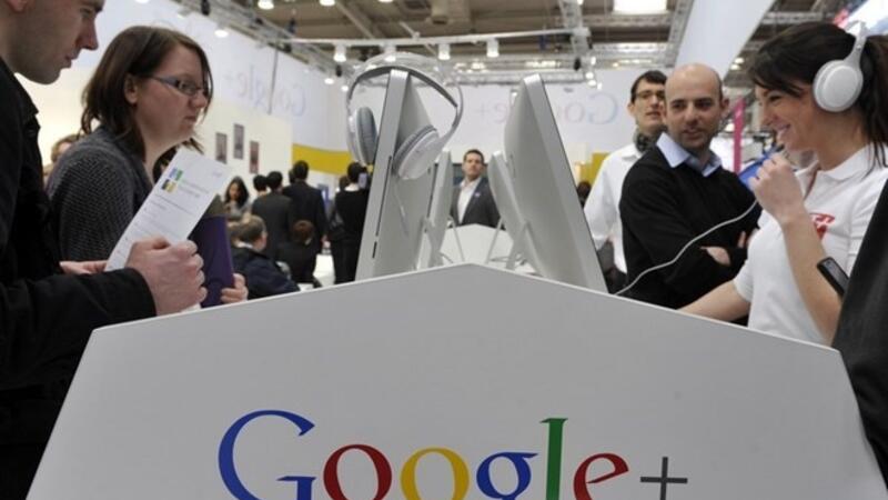 Công nghệ 24h: Google hầu tòa, Apple bắt tay LG, Facebook thúc đẩy Reels