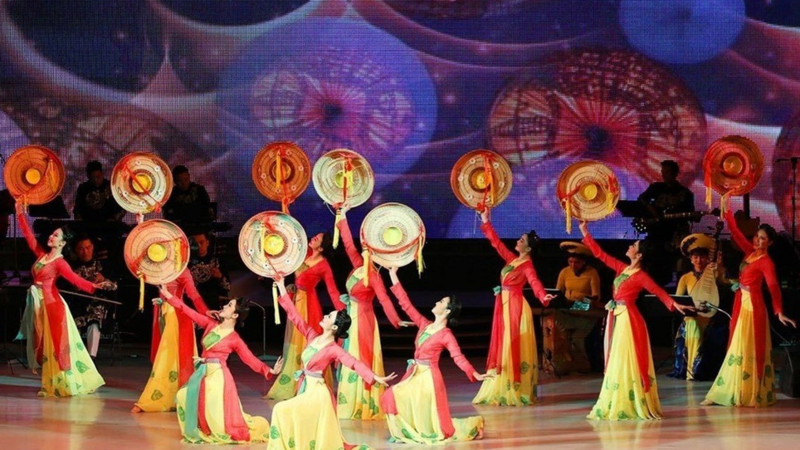Đề xuất chuyển từ chấp thuận sang thông báo trong tổ chức hoạt động nghệ thuật biểu diễn