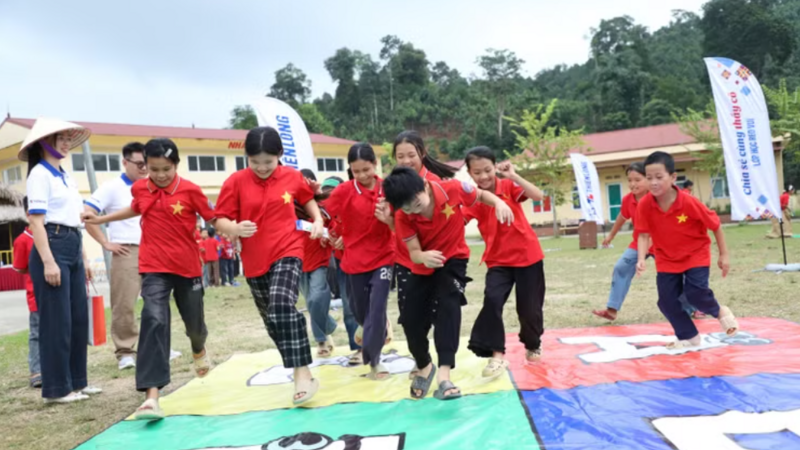 Bỏ quỹ lớp, phụ huynh chia phe: Người đòi giải tán, người muốn duy trì để tổ chức hoạt động cho con
