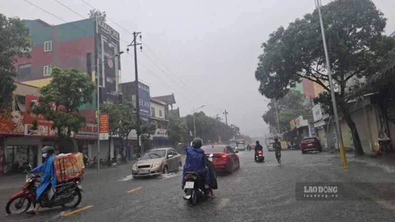 Dự báo khu vực sắp mưa to từ chiều tối nay, có nơi mưa rất to trên 250mm