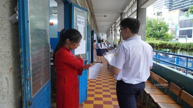 TPHCM thêm 40.000 học sinh lớp 9, áp lực vào lớp 10 công lập tăng mạnh