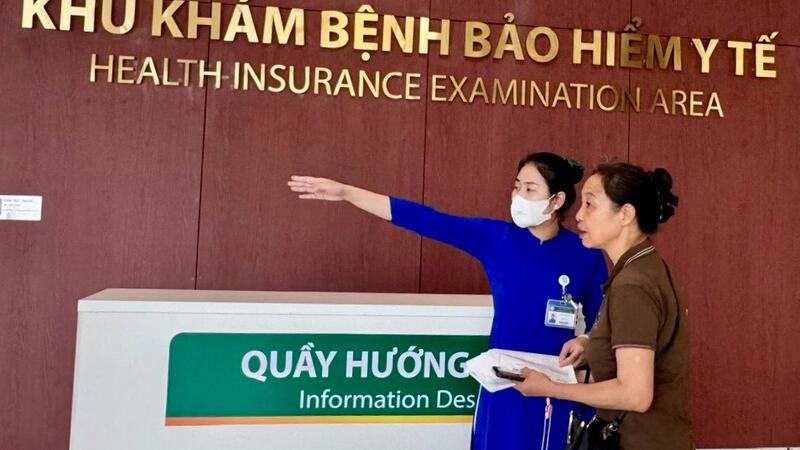 Cử tri kiến nghị người nghỉ hưu trên 75 tuổi được hưởng 100% BHYT, Bộ Y tế nói gì?