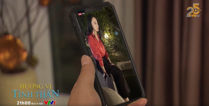 Hương vị tình thân phần 2 tập 34 (tập 105): Bà Xuân nghĩ quẩn nhảy cầu tự tử - Ảnh 3. Hương vị tình thân phần 2 tập 34 (tập 105): Bà Xuân nghĩ quẩn nhảy cầu tự tử - Ảnh 3.