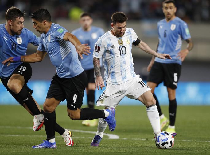 Ronaldo và dàn sao bóng đá Anh áp đảo đề cử FIFA The Best 2021 - Ảnh 5. Ronaldo và dàn sao bóng đá Anh áp đảo đề cử FIFA The Best 2021 - Ảnh 5.