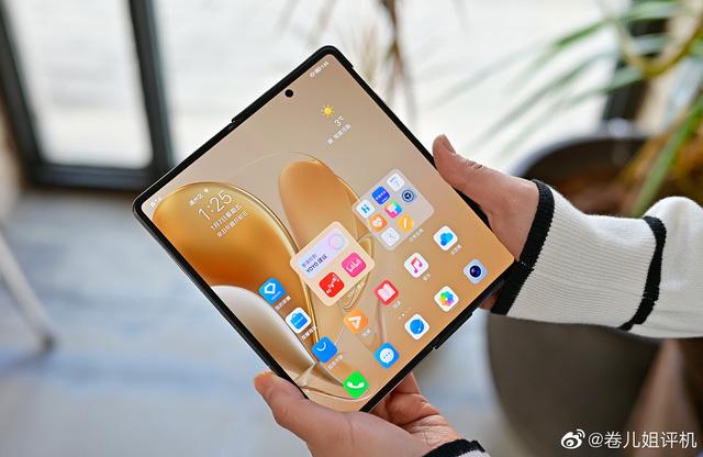 Honor ra mắt Magic V: Smartphone màn hình gập đầu tiên trang bị con chip Snapdragon 8 Gen 1, giá 35.5 triệu đồng - Ảnh 5.