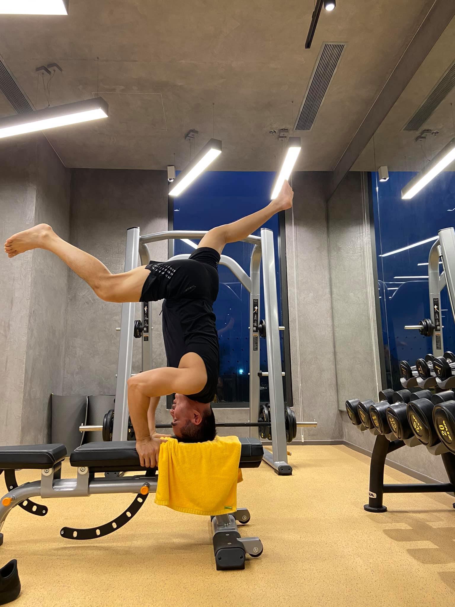 Diễn viên Trung Dũng U50: Sống một mình bình yên bên chú mèo nhỏ - Ảnh 13.