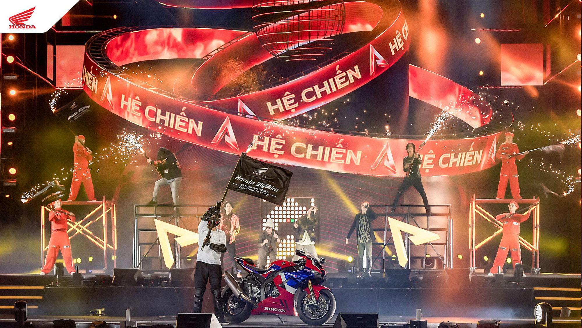 Dàn sao Việt thổi bùng năng lượng tươi trẻ tại Honda Youth Fest 2022 - Ảnh 2.