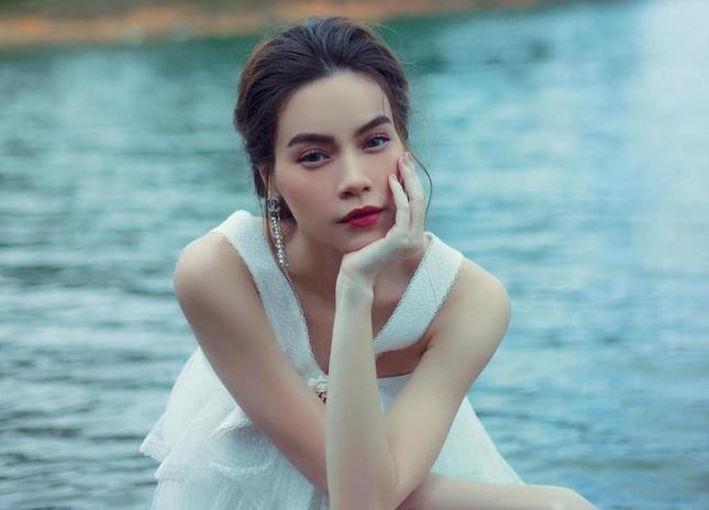 Đường tình duyên của những nữ ca sĩ tên Hà nổi tiếng showbiz Việt - Ảnh 6.