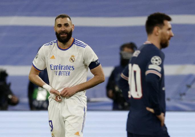 Giúp Real Madrid đánh bại PSG, Benzema xô đổ nhiều kỷ lục danh giá - Ảnh 5.