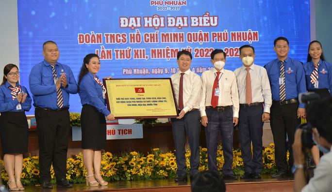 Tuổi trẻ cống hiến không phải để làm quan mà để trưởng thành - Ảnh 3.