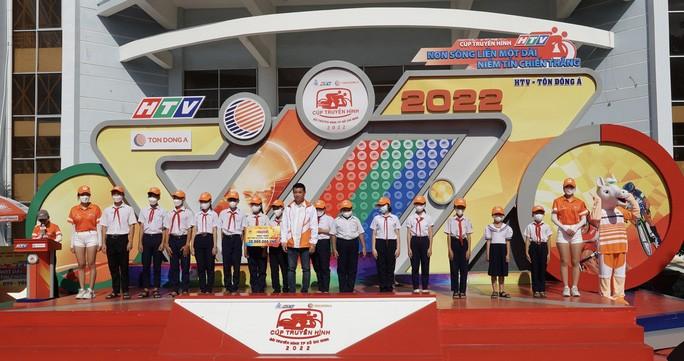 Cúp Truyền hình TP HCM 2022: Căng thẳng trước chặng đua quyết định - Ảnh 6. Cúp Truyền hình TP HCM 2022: Căng thẳng trước chặng đua quyết định - Ảnh 6.