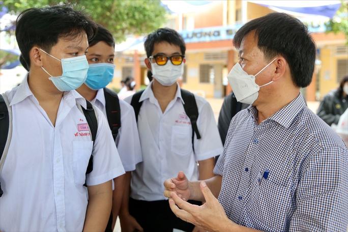 Lọc ảo chung, trường ĐH dễ tuyển vượt chỉ tiêu - Ảnh 1. Lọc ảo chung, trường ĐH dễ tuyển vượt chỉ tiêu - Ảnh 1.
