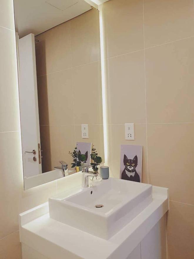 Ngô Thanh Vân sở hữu tận 2 căn biệt thự, 1 căn hộ chung cư: Nhà cũ bị chê xấu và nhạt nhưng nhà mới xịn xò hơn hẳn - Ảnh 2.