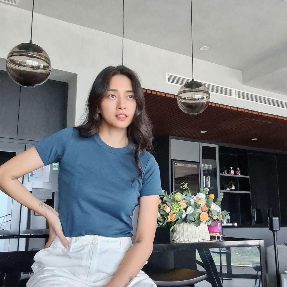 Huy Trần - Ngô Thanh Vân kết hôn, xem luôn nơi ở của cặp đôi: Chung cư cao cấp Quận 2, nội thất tông xám - đen siêu sang - Ảnh 6. Huy Trần - Ngô Thanh Vân kết hôn, xem luôn nơi ở của cặp đôi: Chung cư cao cấp Quận 2, nội thất tông xám - đen siêu sang - Ảnh 6.