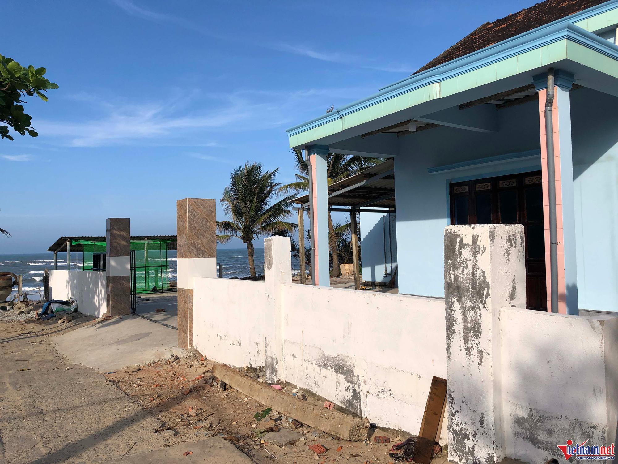 Giá đất tăng gấp đôi, ồ ạt bán nhà mặt biển dời về làng ở - Ảnh 3. Giá đất tăng gấp đôi, ồ ạt bán nhà mặt biển dời về làng ở - Ảnh 3.