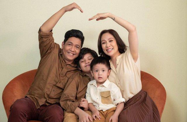 Thanh Thuý kể chuyện 2 lần làm mẹ cách nhau 10 năm, U40 không ngại sinh thêm 10 con - Ảnh 1. Thanh Thuý kể chuyện 2 lần làm mẹ cách nhau 10 năm, U40 không ngại sinh thêm 10 con - Ảnh 1.