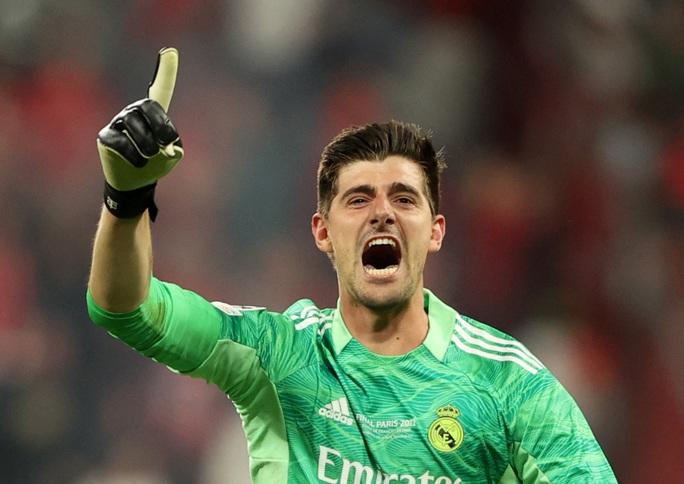 Thibaut Courtois hóa siêu nhân, Real Madrid lên đỉnh Champions League - Ảnh 8.