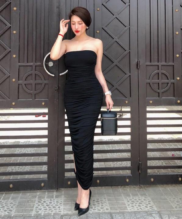 Mỹ nhân "Nhật ký Vàng Anh" sau 16 năm: Hạnh phúc bên chồng đại gia, làm mẹ đẹp nuột nà - Ảnh 13. Mỹ nhân "Nhật ký Vàng Anh" sau 16 năm: Hạnh phúc bên chồng đại gia, làm mẹ đẹp nuột nà - Ảnh 13.
