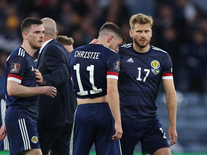 Thắng chủ nhà Scotland, Ukraine áp sát World Cup 2022 - Ảnh 9.