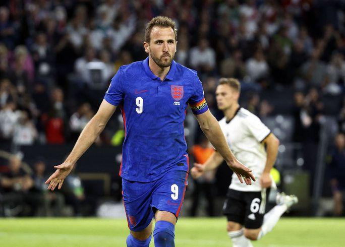 Harry Kane ghi bàn, Anh thoát hiểm đại chiến xe tăng Đức - Ảnh 6.