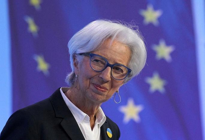 Lạm phát tăng cao, ECB lần đầu tăng lãi suất kể từ năm 2011 - Ảnh 1. Lạm phát tăng cao, ECB lần đầu tăng lãi suất kể từ năm 2011 - Ảnh 1.