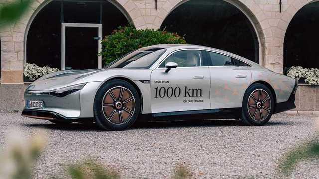 Chạy 1.200km trong một lần sạc, chiếc ô tô của Mercedes-Benz đạt kỷ lục chưa từng có - Ảnh 2. Chạy 1.200km trong một lần sạc, chiếc ô tô của Mercedes-Benz đạt kỷ lục chưa từng có - Ảnh 2.