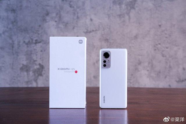 Xiaomi 12S series ra mắt: Snapdragon 8+ Gen 1, camera Leica, giá từ 13.9 triệu đồng - Ảnh 1.