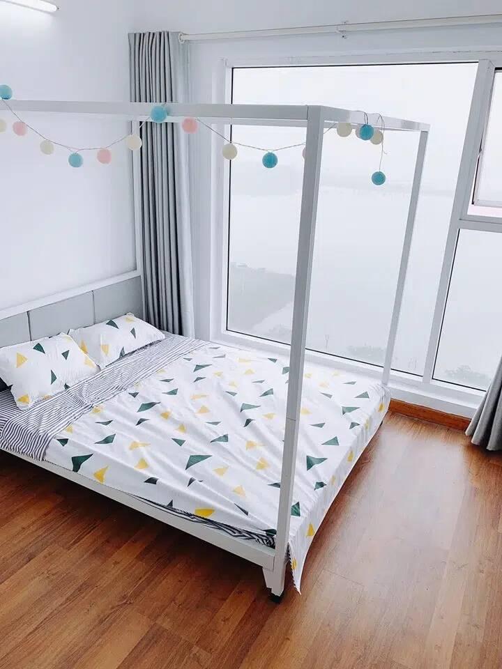 Ghé thăm 2 căn hộ “trái ngược” của Hoa hậu Ngọc Hân tại Hà Nội và Quảng Ninh - Ảnh 27. Ghé thăm 2 căn hộ “trái ngược” của Hoa hậu Ngọc Hân tại Hà Nội và Quảng Ninh - Ảnh 27.