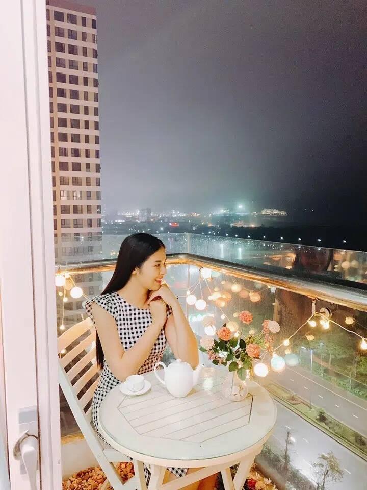 Ghé thăm 2 căn hộ “trái ngược” của Hoa hậu Ngọc Hân tại Hà Nội và Quảng Ninh - Ảnh 22. Ghé thăm 2 căn hộ “trái ngược” của Hoa hậu Ngọc Hân tại Hà Nội và Quảng Ninh - Ảnh 22.