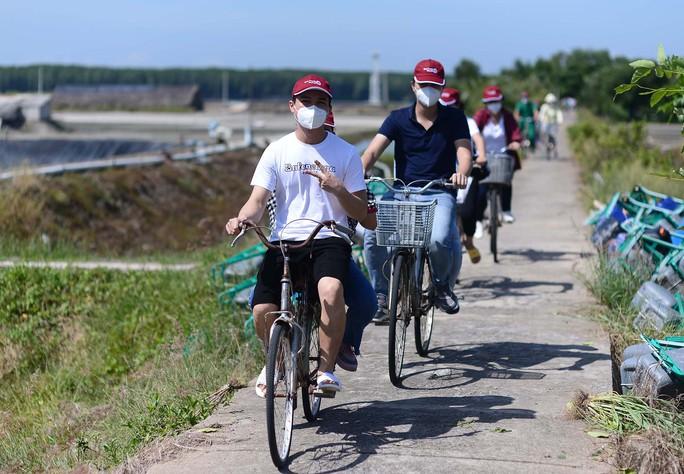 Để du lịch không nhàm chán - Ảnh 1. Để du lịch không nhàm chán - Ảnh 1.