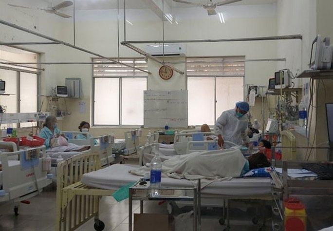 Số ca Covid-19 tăng, tiếp tục bao phủ vắc-xin - Ảnh 1. Số ca Covid-19 tăng, tiếp tục bao phủ vắc-xin - Ảnh 1.