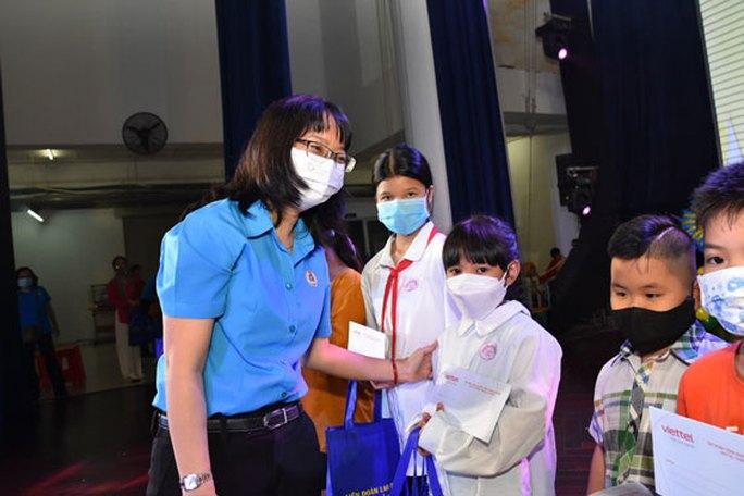 Trung thu trọn vẹn, ý nghĩa - Ảnh 1. Trung thu trọn vẹn, ý nghĩa - Ảnh 1.