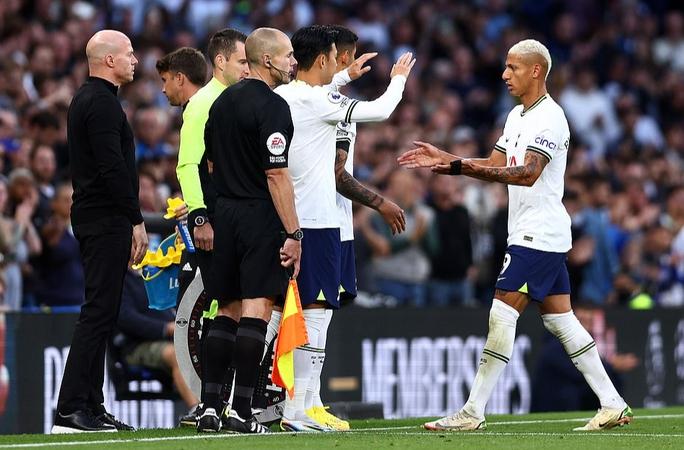 Siêu dự bị lập hat-trick 14 phút, Tottenham áp sát đỉnh bảng Ngoại hạng - Ảnh 6.