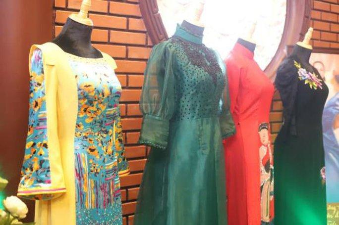 Người thân tiết lộ bí mật của cố ca sĩ Phi Nhung và Thuỷ Tiên - Ảnh 4. Người thân tiết lộ bí mật của cố ca sĩ Phi Nhung và Thuỷ Tiên - Ảnh 4.