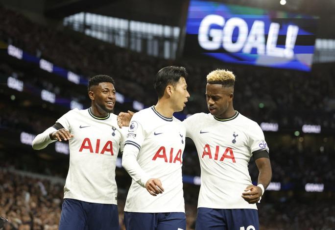 Siêu dự bị lập hat-trick 14 phút, Tottenham áp sát đỉnh bảng Ngoại hạng - Ảnh 8.