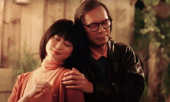 Bài học từ lùm xùm phim Em và Trịnh - Ảnh 1. Bài học từ lùm xùm phim Em và Trịnh - Ảnh 1.