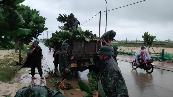 Bão chưa vào, đảo Lý Sơn đã có mưa to và gió giật cấp 8 - Ảnh 7.