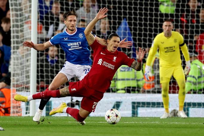 Thủ môn cứu nguy 8 lần, Rangers thua nhẹ 0-2 trước Liverpool - Ảnh 4.