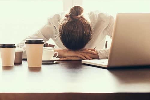 Ngủ trưa đặc biệt tốt cho sức khỏe nhưng mắc phải những sai lầm này thì phản tác dụng - Ảnh 1.