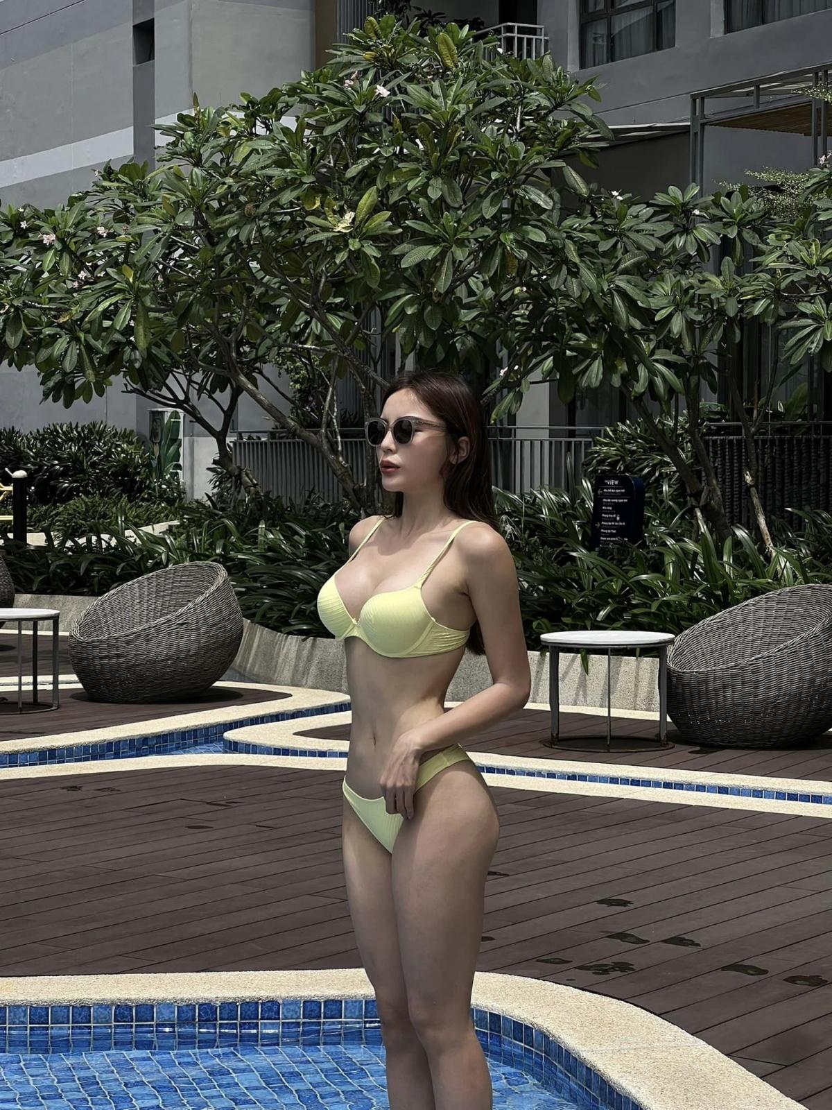 Hoa hậu Nguyễn Cao Kỳ Duyên lại gây "sốt" với bikini - Ảnh 3.