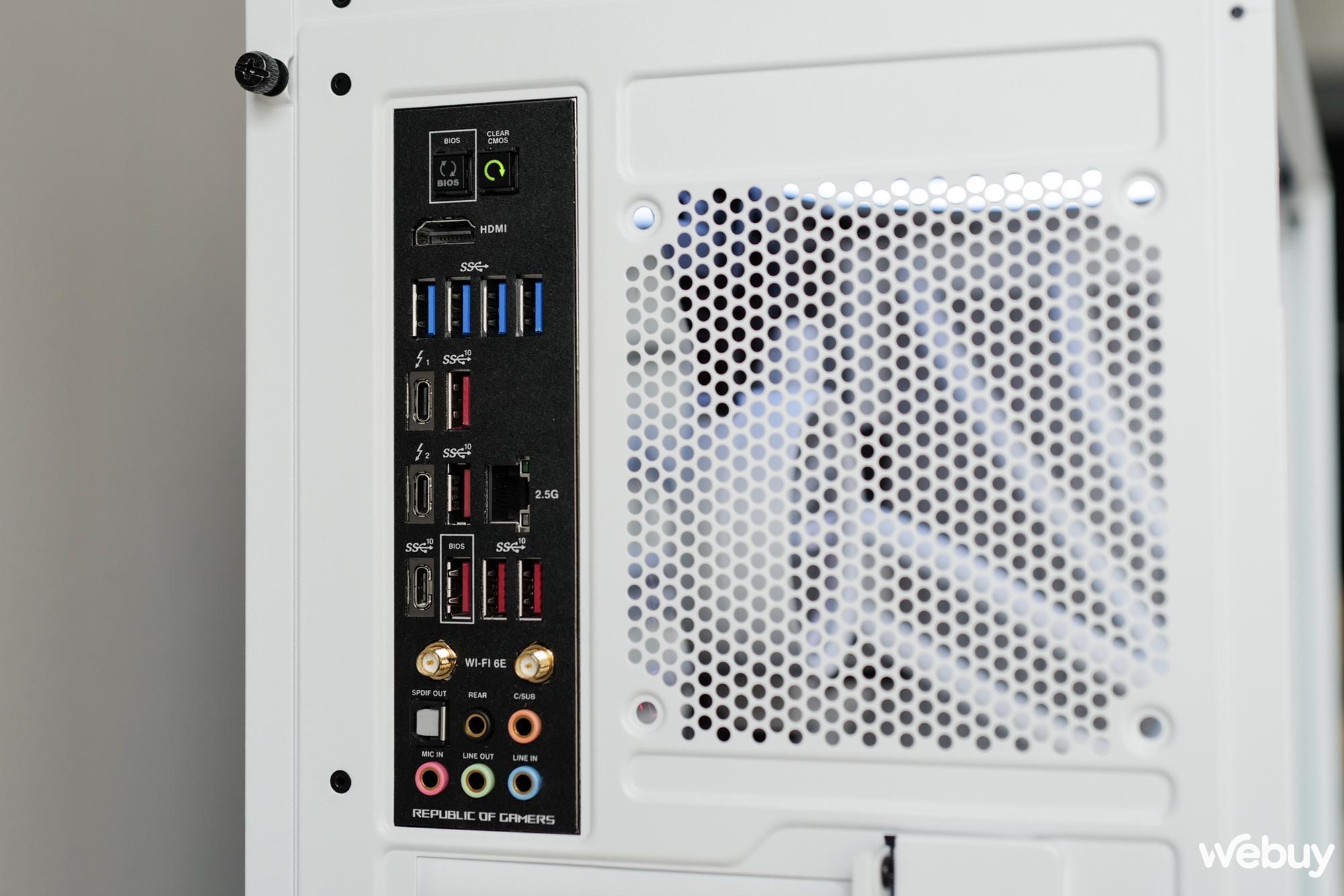 Mở hộp bo mạch chủ ASUS ROG Maximus Z790 Hero: Giá gần 20 triệu đồng, nhưng 'đắt có xắt ra miếng'? - Ảnh 14. Mở hộp bo mạch chủ ASUS ROG Maximus Z790 Hero: Giá gần 20 triệu đồng, nhưng 'đắt có xắt ra miếng'? - Ảnh 14.