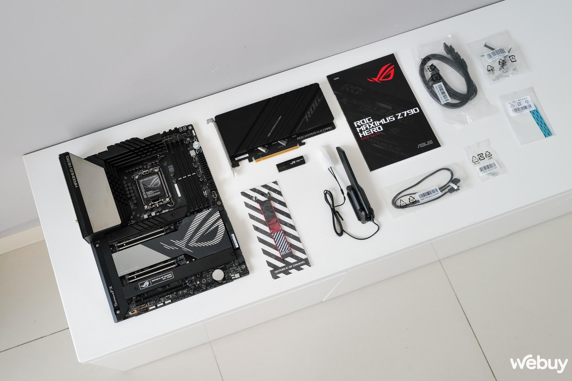 Mở hộp bo mạch chủ ASUS ROG Maximus Z790 Hero: Giá gần 20 triệu đồng, nhưng 'đắt có xắt ra miếng'? - Ảnh 3. Mở hộp bo mạch chủ ASUS ROG Maximus Z790 Hero: Giá gần 20 triệu đồng, nhưng 'đắt có xắt ra miếng'? - Ảnh 3.