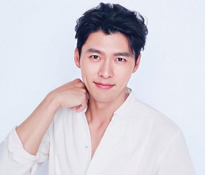 Mê mẩn món Việt, Park Hoon rủ Hyun Bin đi thẩm - Ảnh 4.