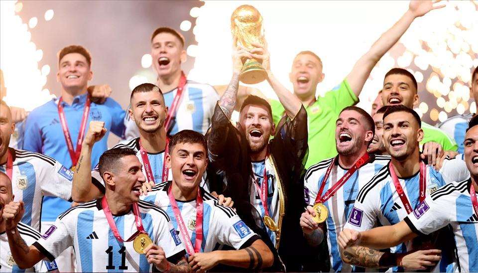 FIFA trả 355 triệu USD cho các đội bóng có cầu thủ dự World Cup