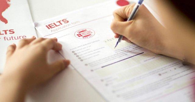 Lệ phí thi IELTS mới nhất 2023? Một chiếc bút chì giá 5 triệu đồng khiến ai cũng khiếp sợ - Ảnh 3.