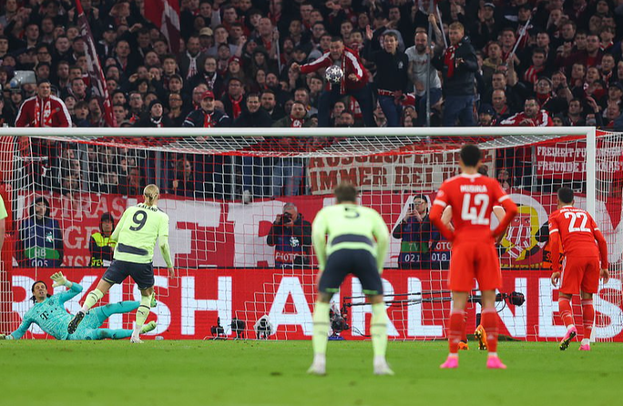 Loại Bayern Munich ở Champions League, Man City tự tin mơ cú ăn ba - Ảnh 3.